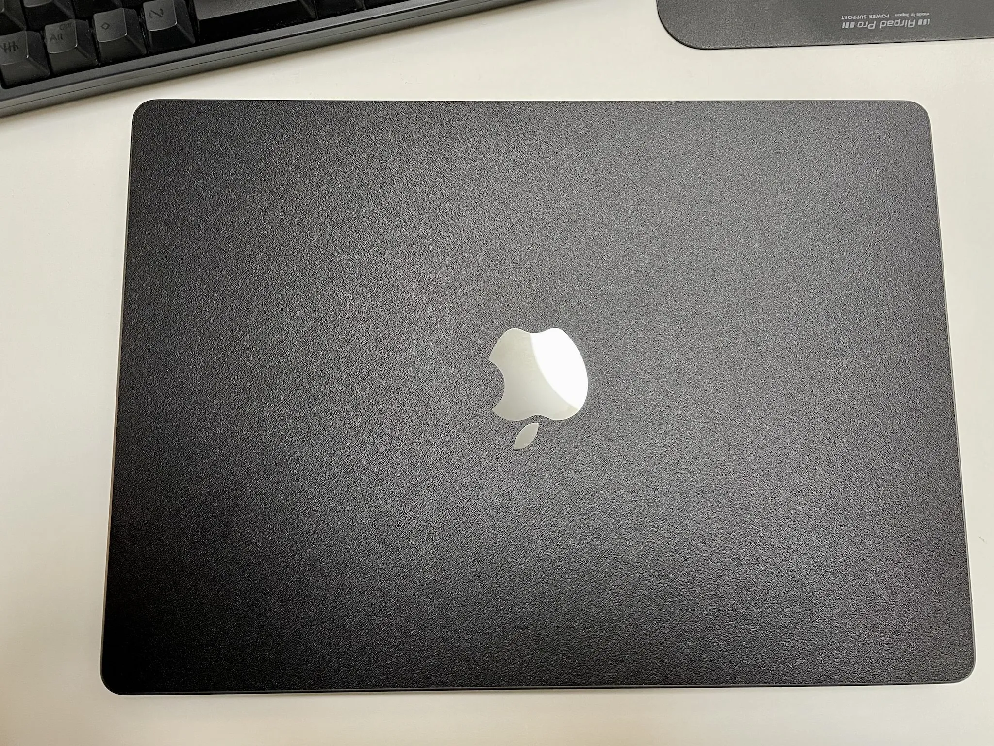 MacBook Pro 14インチ